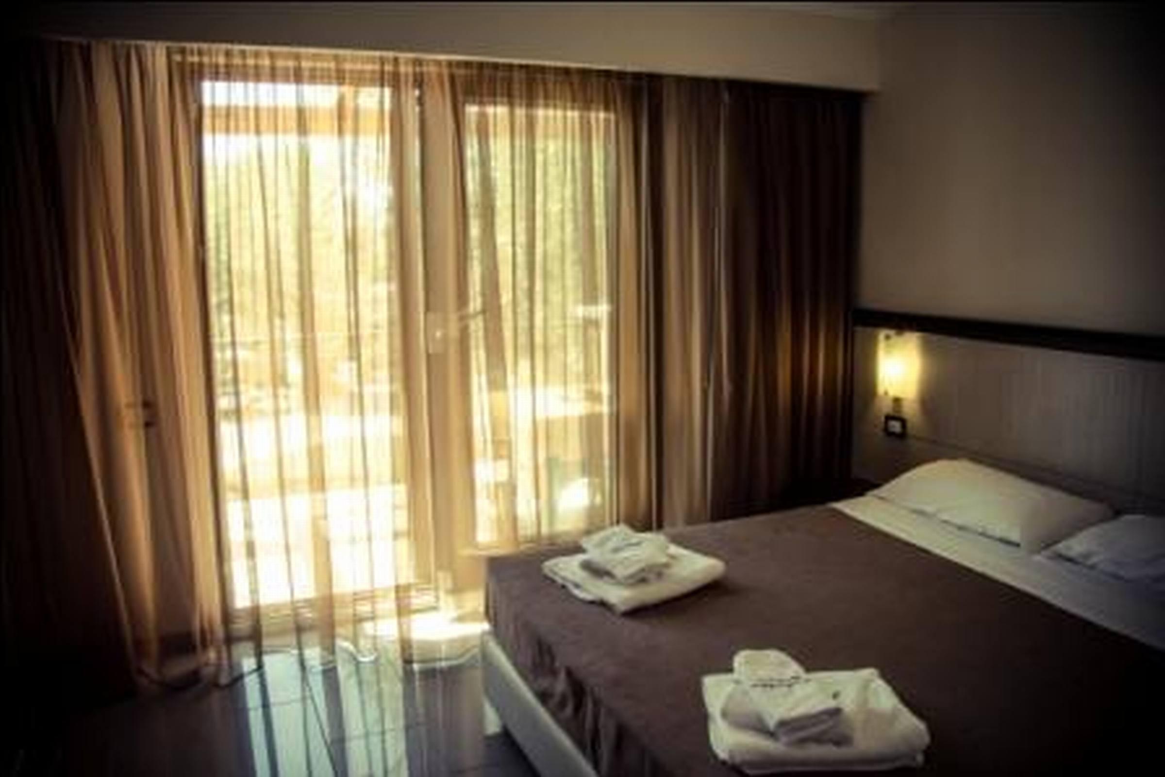 Park Hotel Cilento Marina di Camerota Extérieur photo